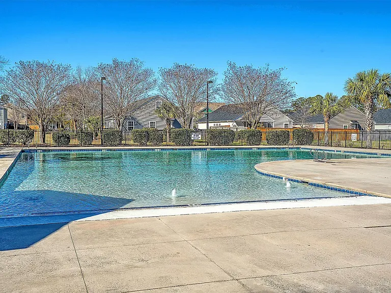 1419 Hermitage Ln — Photo 39