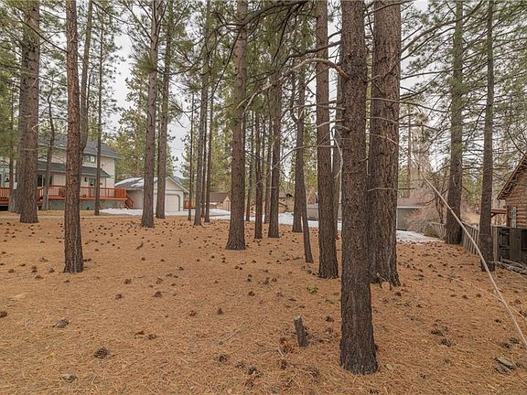 3rd image of 39942 Lakeview Dr