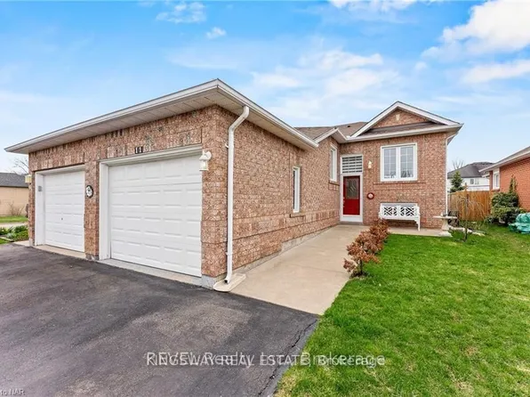 11 Jackson Ct W, Welland, ON L3C 7G2
