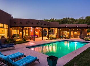 155 Skylark Ln, Corrales, NM 87048