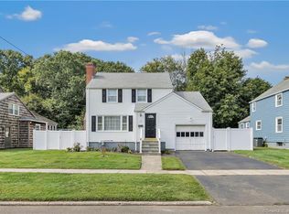 1205 Salvia St, Stratford, CT 06614