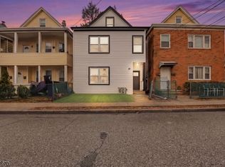 89 Semel Ave, Garfield City, NJ 07026