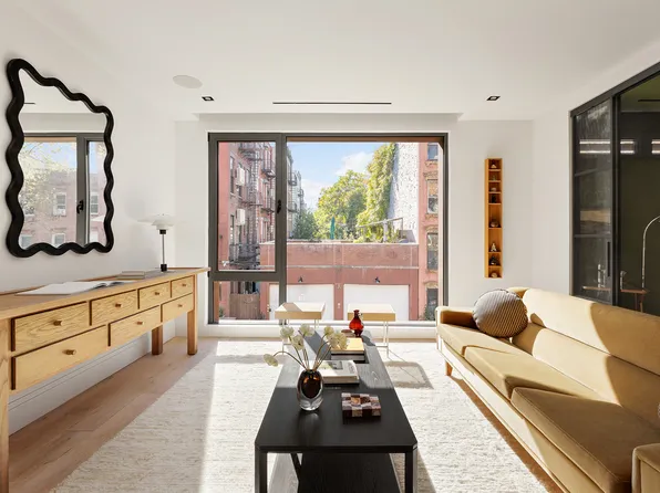 113 North 9th Street image 5 of 34