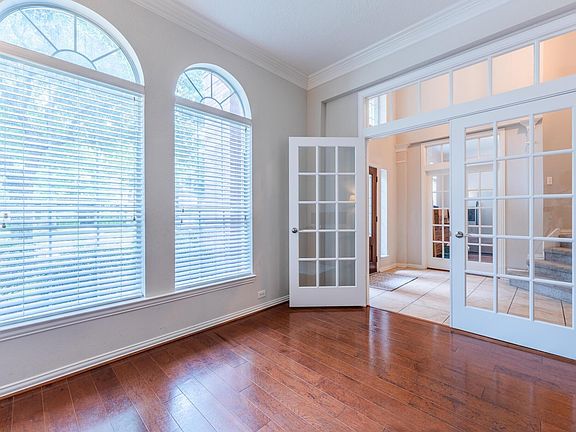 4th image of 14619 Woodside Crossing Ln