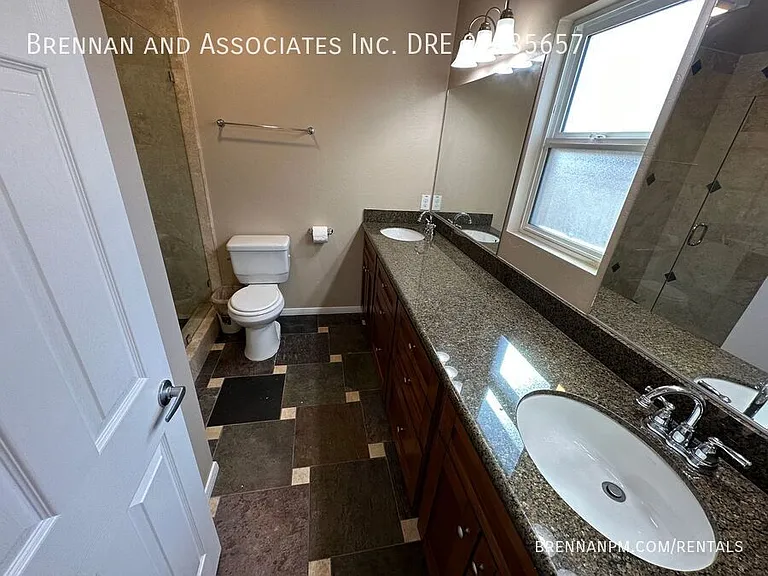 445 Rachael Ave — Photo 18