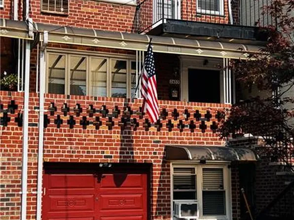 2433 E 2nd St, Brooklyn, NY 11223
