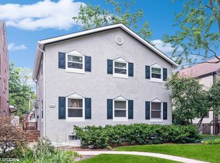 2509 Noyes St, Evanston, IL 60201