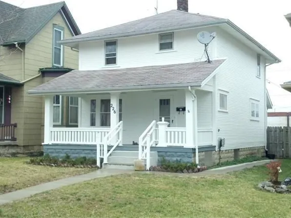 226 N 2nd St, Tipp City, OH 45371