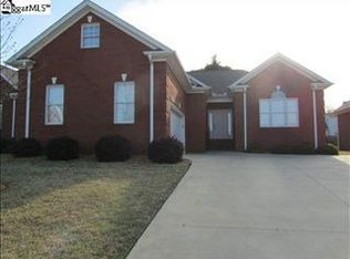 208 Hartsfield Dr, Easley, SC 29642