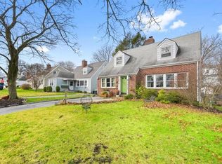 6 Roy Pl, Eastchester, NY 10709