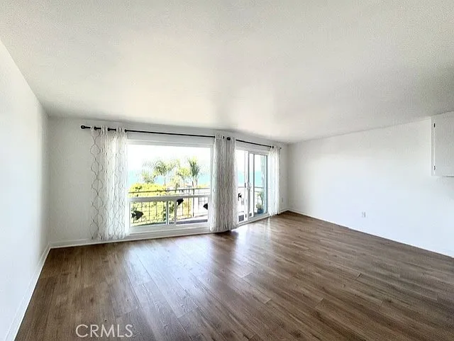 419 Monterey Ln #11 — Photo 8