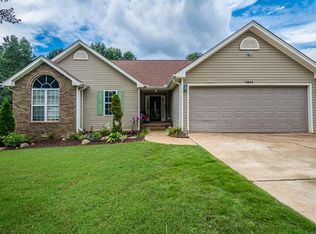 7011 Brookton Ln, Gainesville, GA 30507