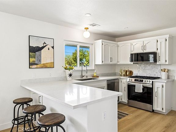 4th image of 4255 San Benito Rd