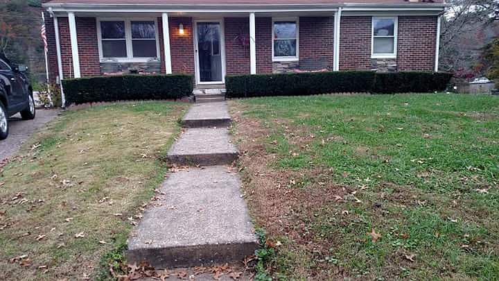 1st image of 10 Dickson Ln
