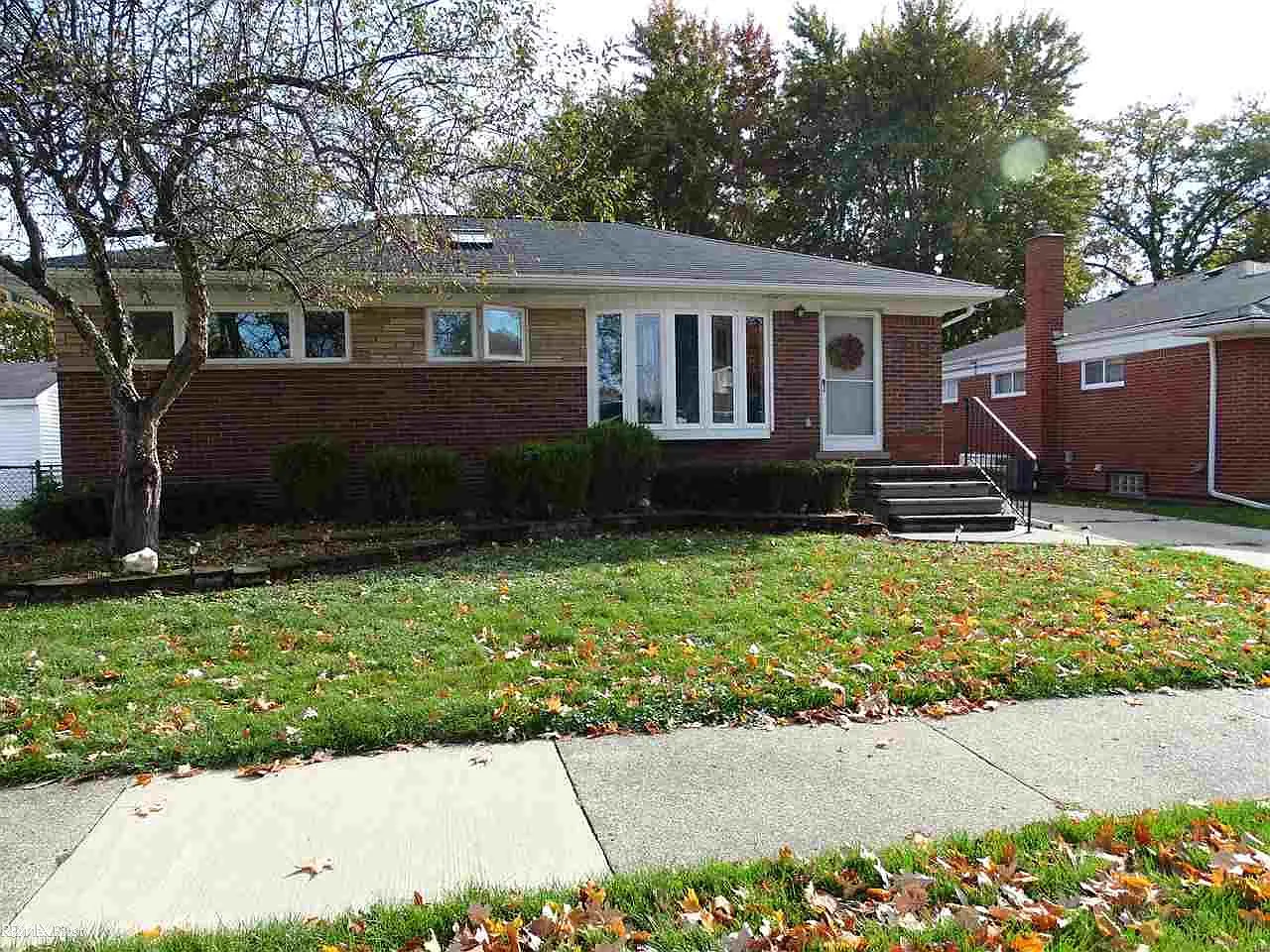 28412 Shock St photo 1