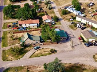 1122 Saint Charles St, Fort Benton, MT 59442