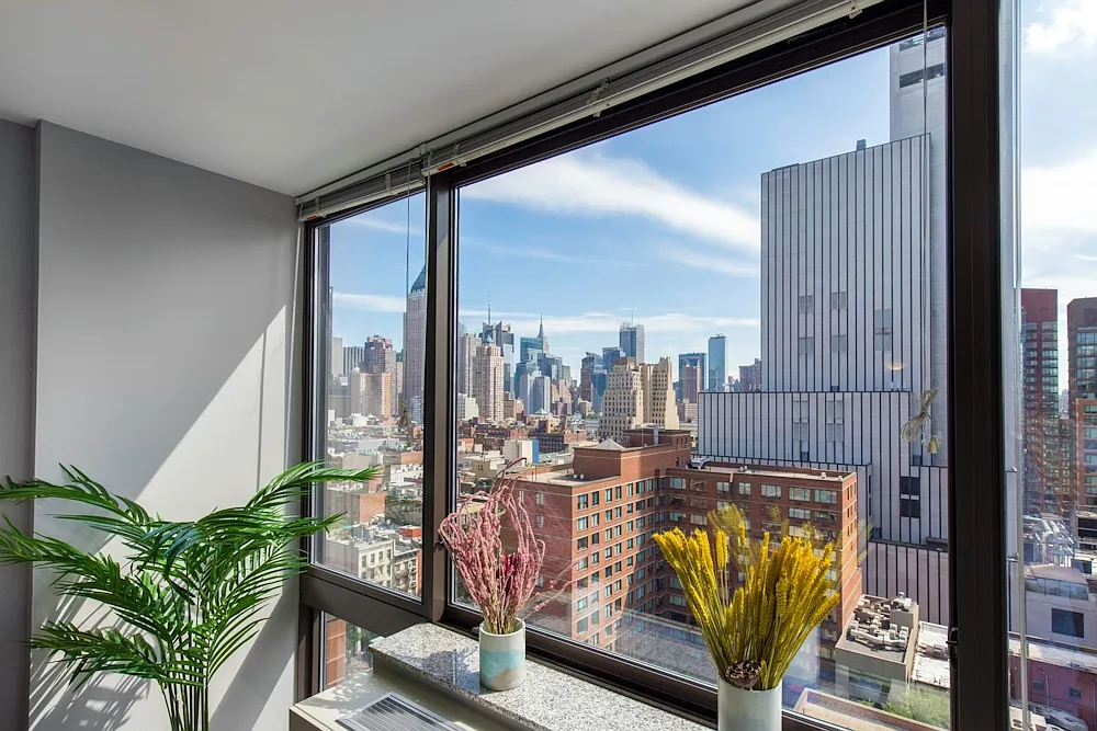 500 West 56th Street — Photo 4