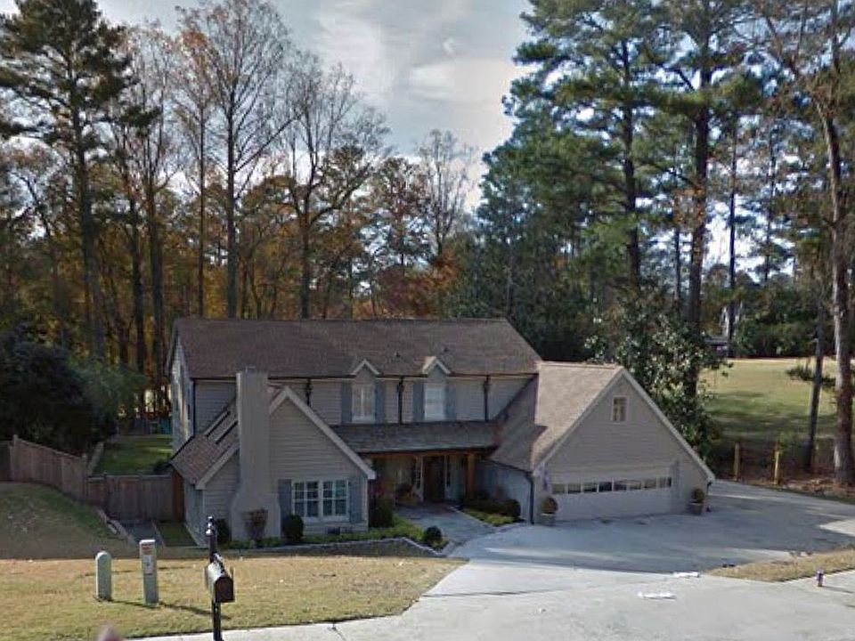 2nd image of 611 Indian Hills Pkwy