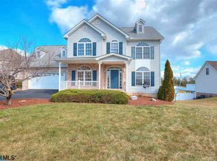 77 Oxford Rd, Fishersville, VA 22939