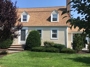 19 Elmcrest Rd, Wakefield, MA 01880