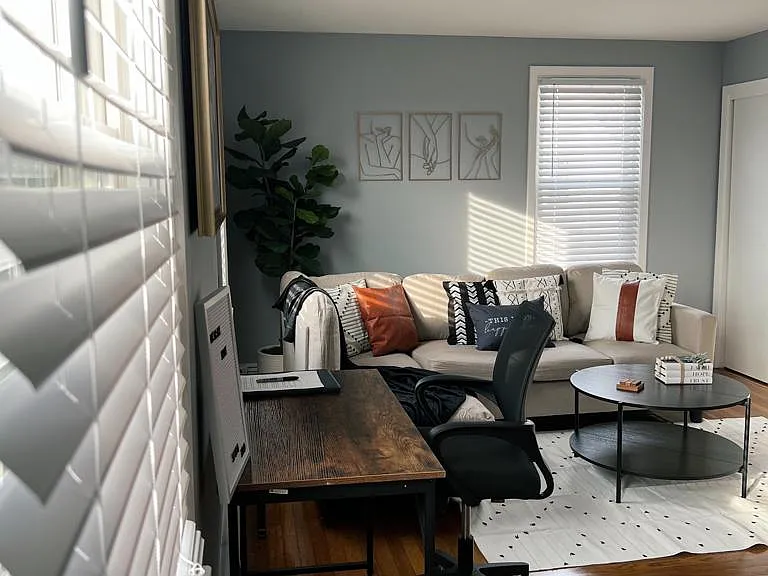 508 Elm St #3R — Photo 2