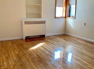 27 Arthur Ave, Staten Island, NY 10305