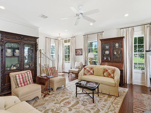 5th image of 1207 Saint Andrew Ln