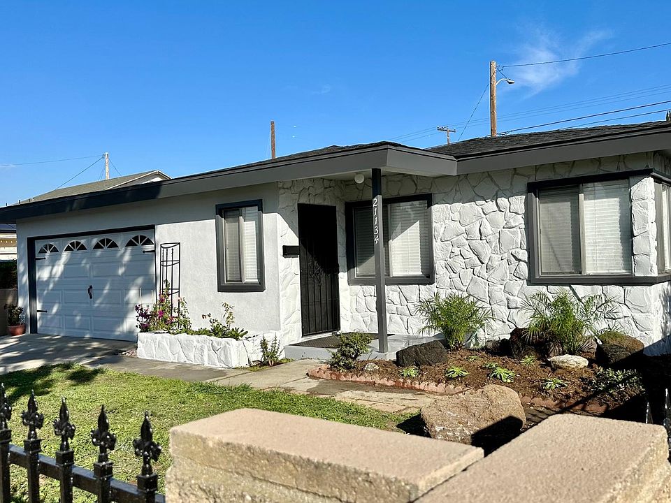 1st image of 21134 Doble Ave