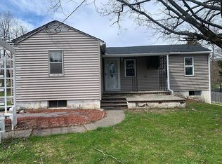 610 Avenue F, Stroudsburg, PA 18360
