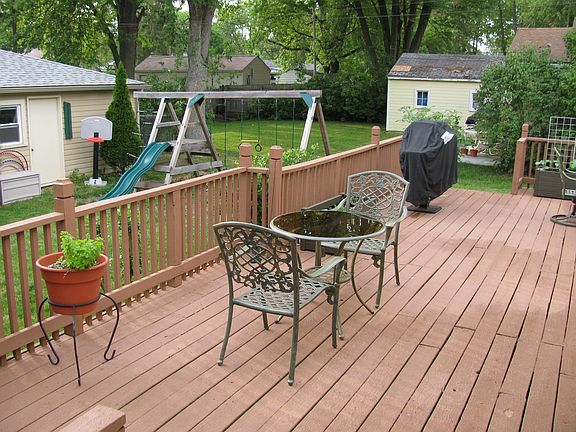Deck & Play Area