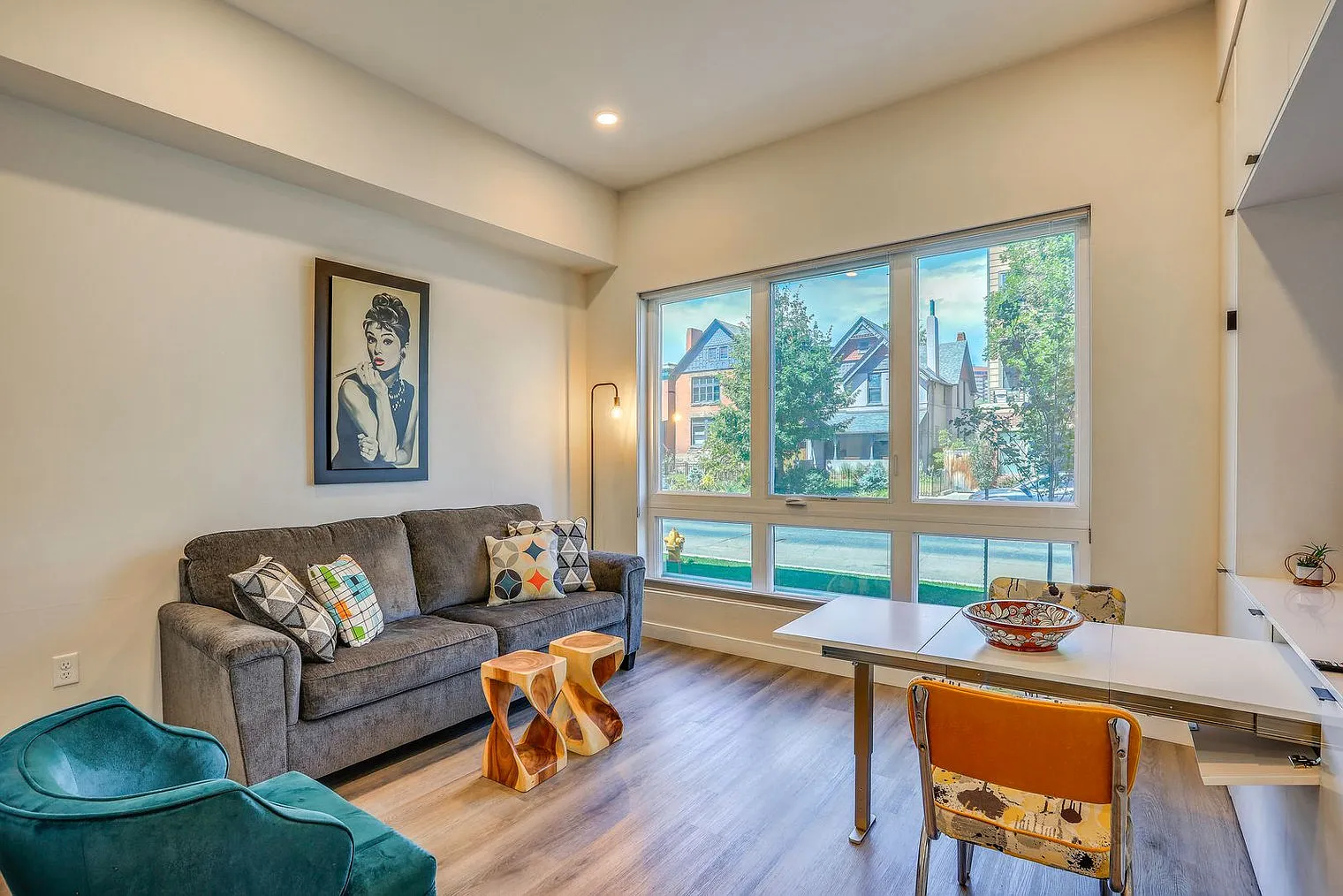 Studio, 1.0 bath, 527 sqft, $2,194 — Photo 1