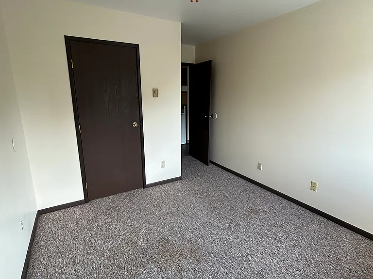 2421 4th Ave N #16 — Photo 16