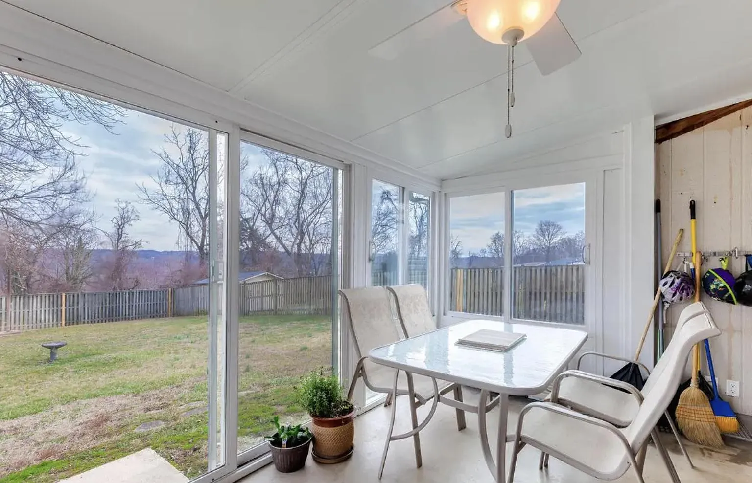 Cooper Dr, Fort Washington — Photo 1