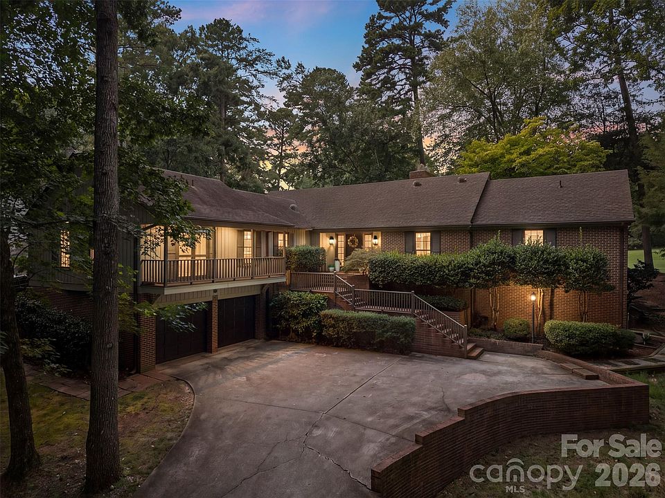 1st image of 10 Bald Eagle Rd