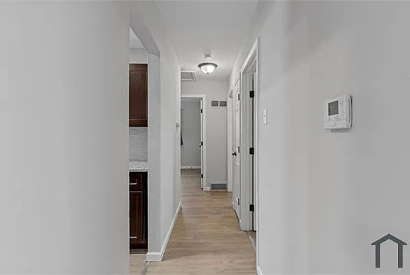 2054 Kappel Dr — Photo 7