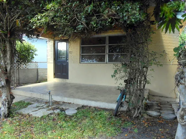 323 S D Street, Lake Worth Beach, FL 33460
