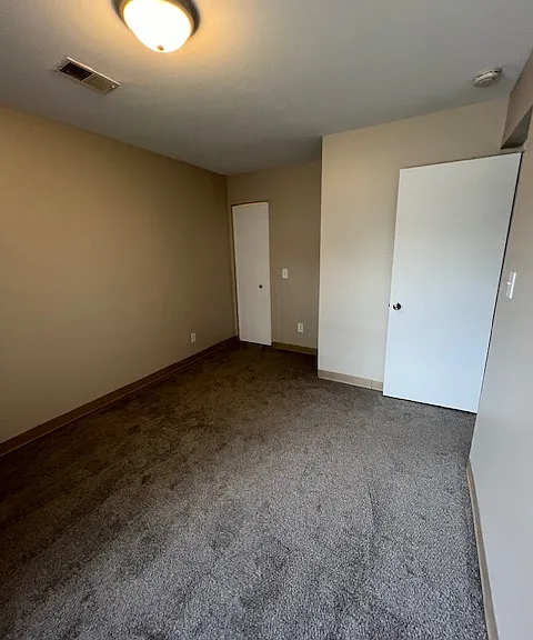 Michigan Street Apartment Homes — Photo 17