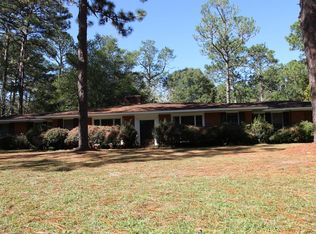 1410 3rd St SE, Moultrie, GA 31768