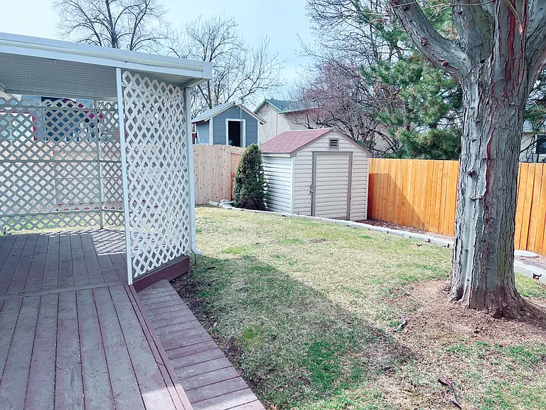 2241 N Coolwater Ave — Photo 20
