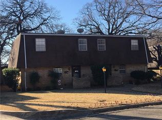 7612 Bridges Ave, Richland Hills, TX 76118