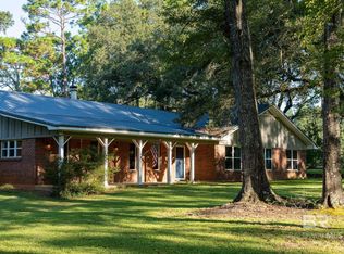 45533 Chalet Dr, Bay Minette, AL 36507