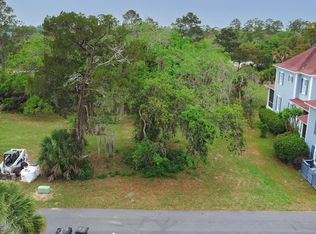 7 River Pl, Beaufort, SC 29906