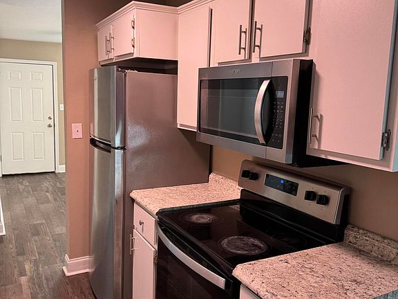 4th image of 1254 24th St
