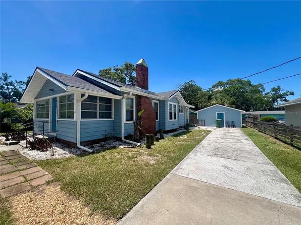 914 17th St W, Bradenton, FL 34205