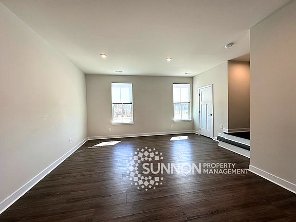4th image of 1214 Newell Towns Ln