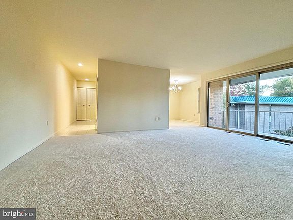 2nd image of 3352 Chiswick Ct #57-3E