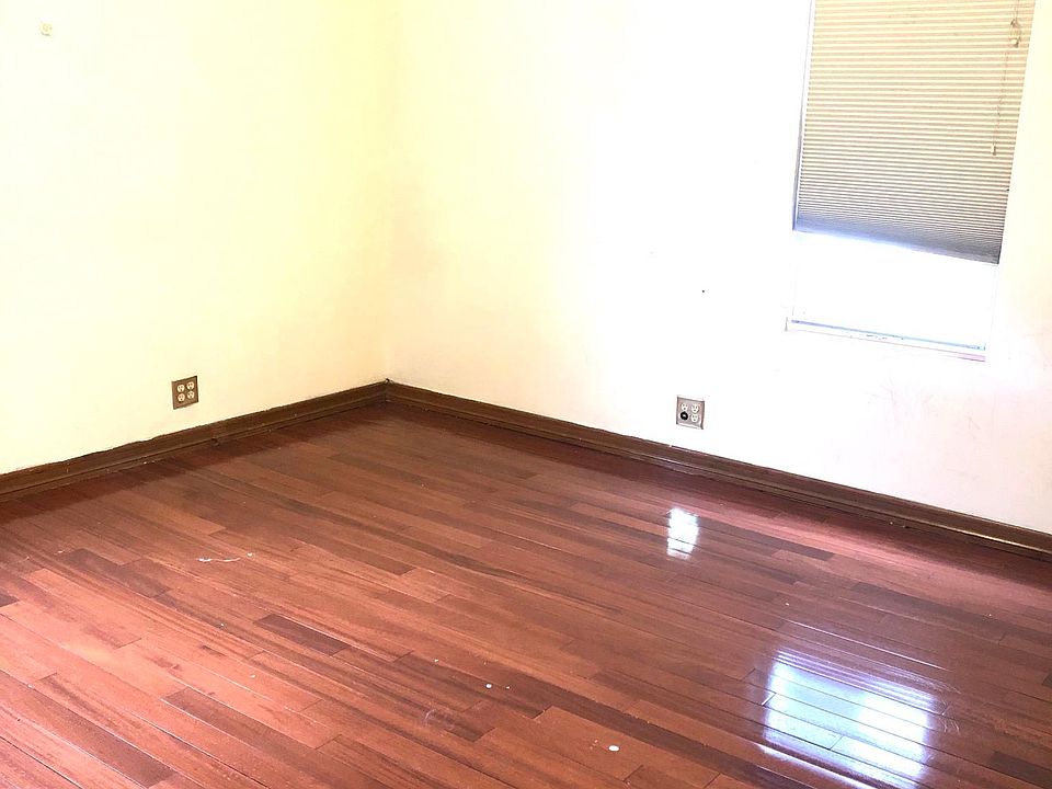 2nd image of 2277 83rd St #1