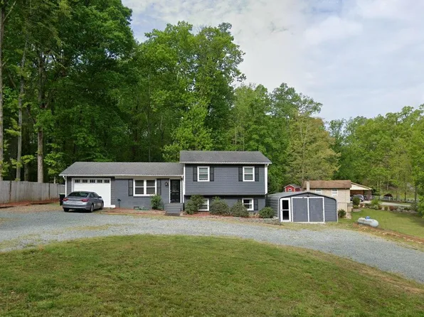 7010 Sorrell Ln, Raleigh, NC 27603