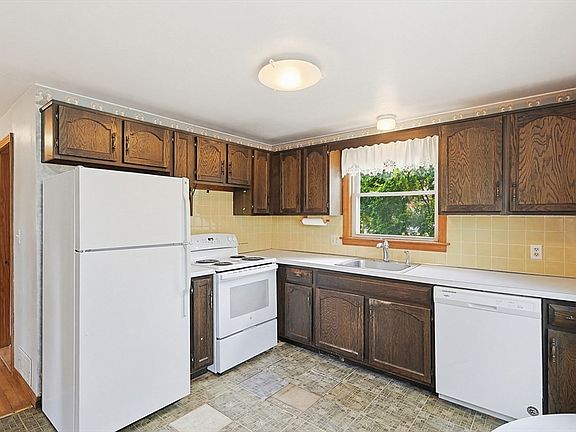 3rd image of 20 Worrall Rd