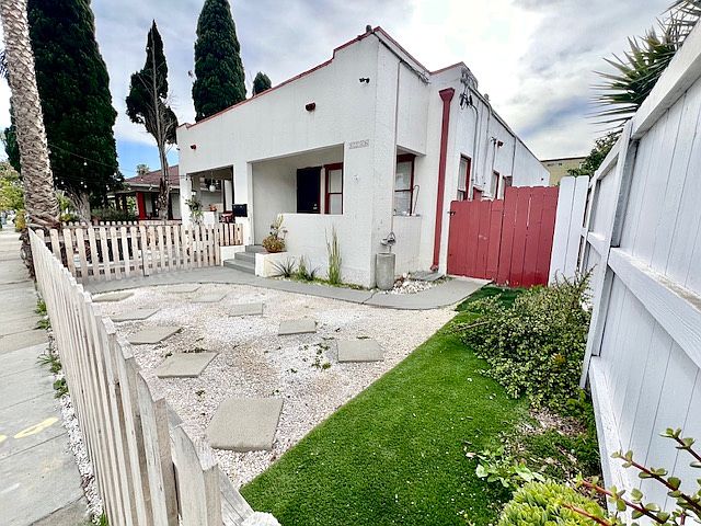 1st image of 1234 26th St